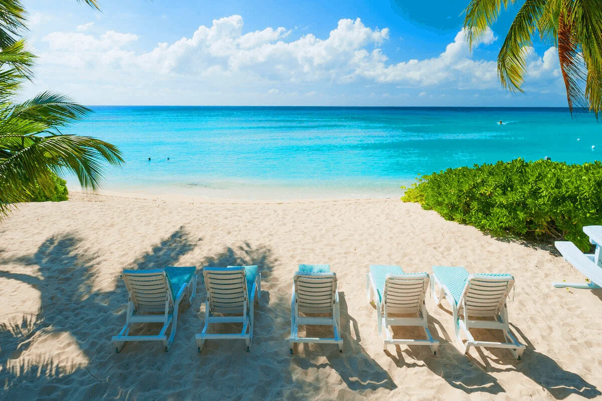 Best Time to Visit Cayman Islands