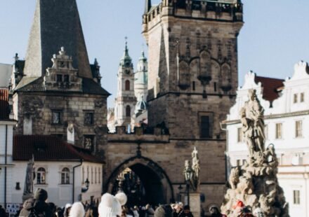 How to Build a 7-Day Tourist Travel Itinerary Sample for Europe on a $1,500 Budget (With Real Day-by-Day Breakdown)