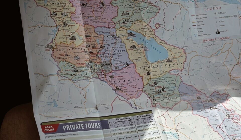 How to Write a Travel Itinerary for Someone Else (A Practical Guide for Tour Operators, Travel Agents & Gift Planners)