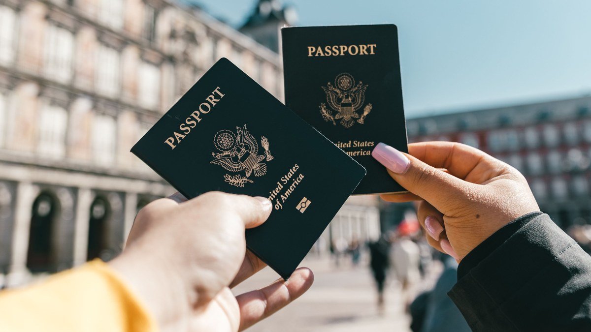The Tourist Visa Travel Itinerary That Visa Officers Actually Want to See (With 3 Country-Specific Sample Formats)
