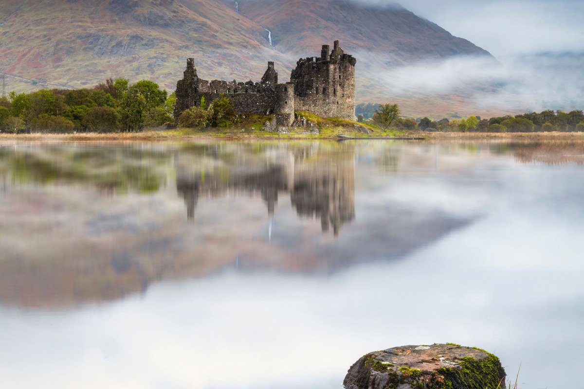 Caisteal Maol Kyleakin Skye Scotland ruin waterfront misty mountains