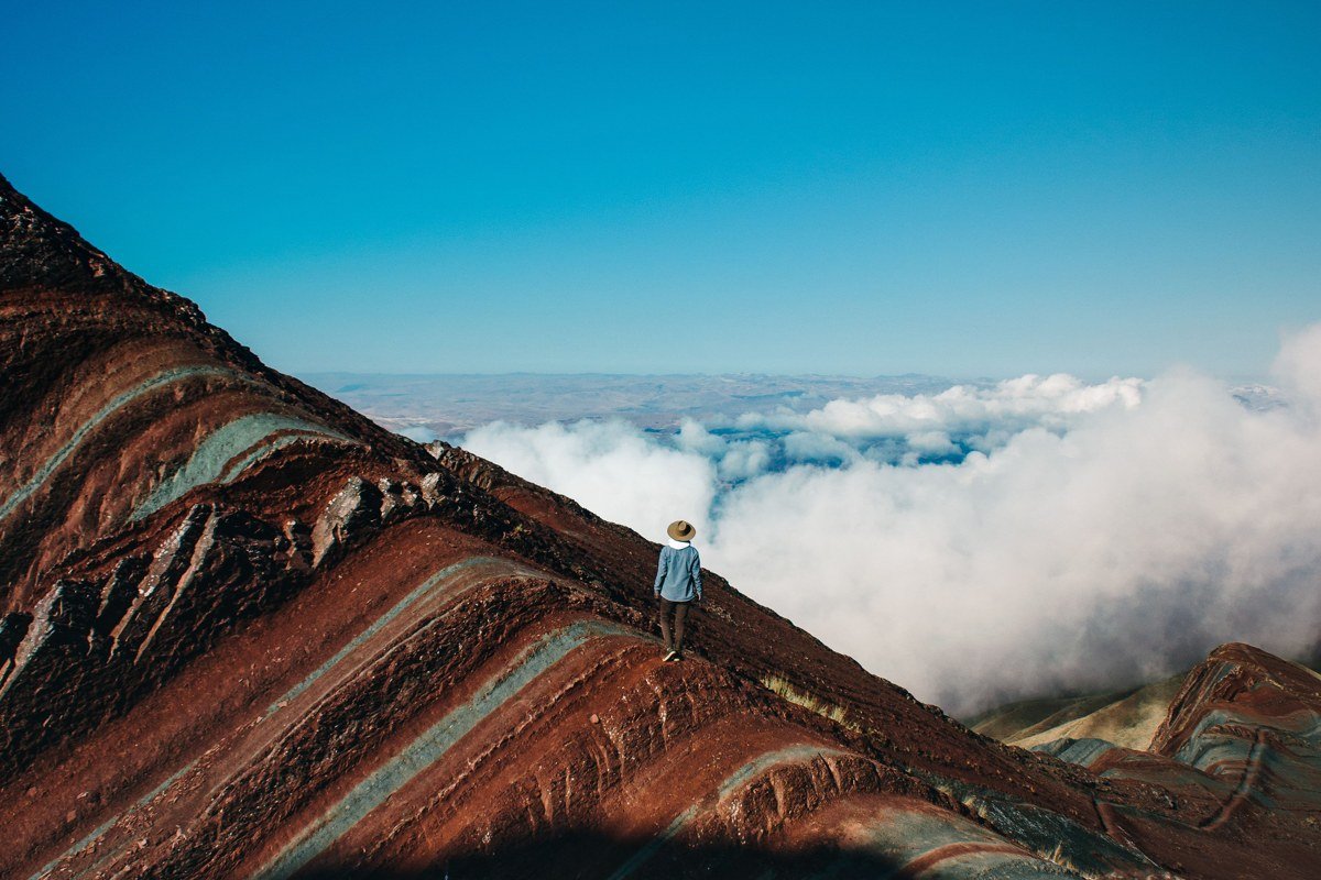 Landmannalaugar Iceland rhyolite mountains rainbow colored peaks hikers