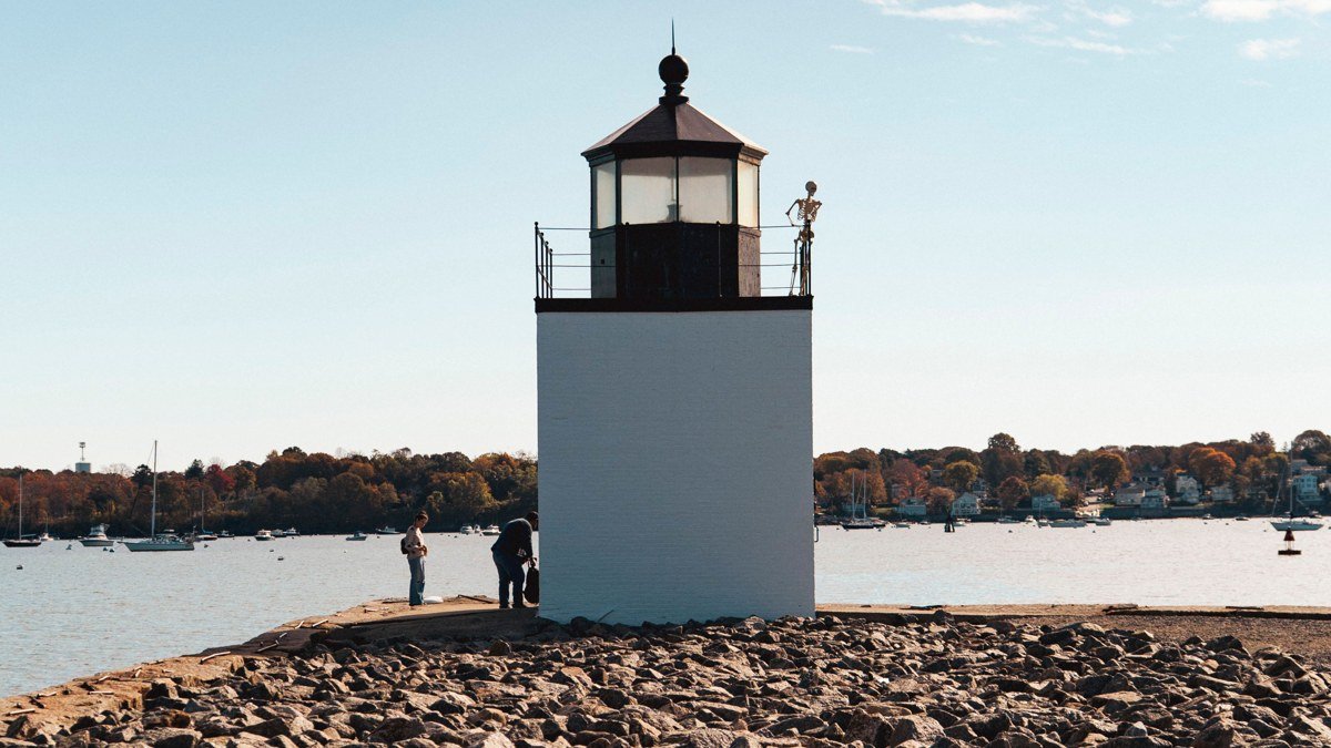 Salem MA Itinerary for October: Beat the Crowds & Budget Smart