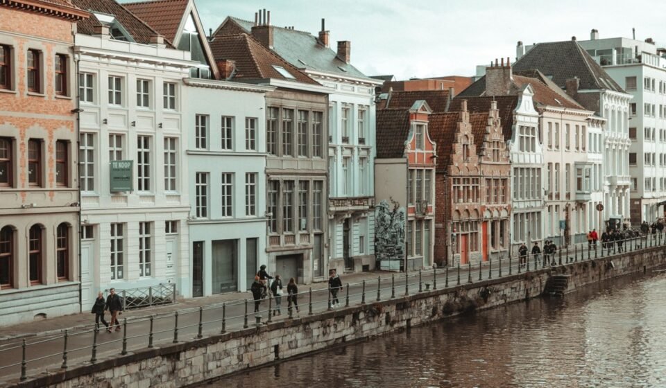 The Perfect 7-Day Belgium Itinerary: Bruges, Ghent, Brussels & the Stops Most Tourists Skip (Day-by-Day Plan)