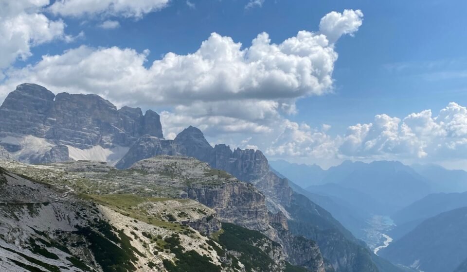 The Perfect 7-Day Dolomites Italy Itinerary: A Day-by-Day Tourist Travel Plan With Villages, Drives & Viewpoints