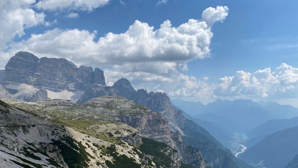 The Perfect 7-Day Dolomites Italy Itinerary: A Day-by-Day Tourist Travel Plan With Villages, Drives & Viewpoints