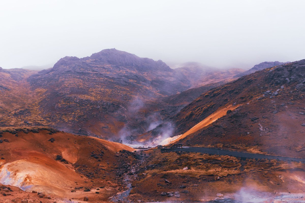 Landmannalaugar Iceland rhyolite mountains rainbow colors steam geothermal