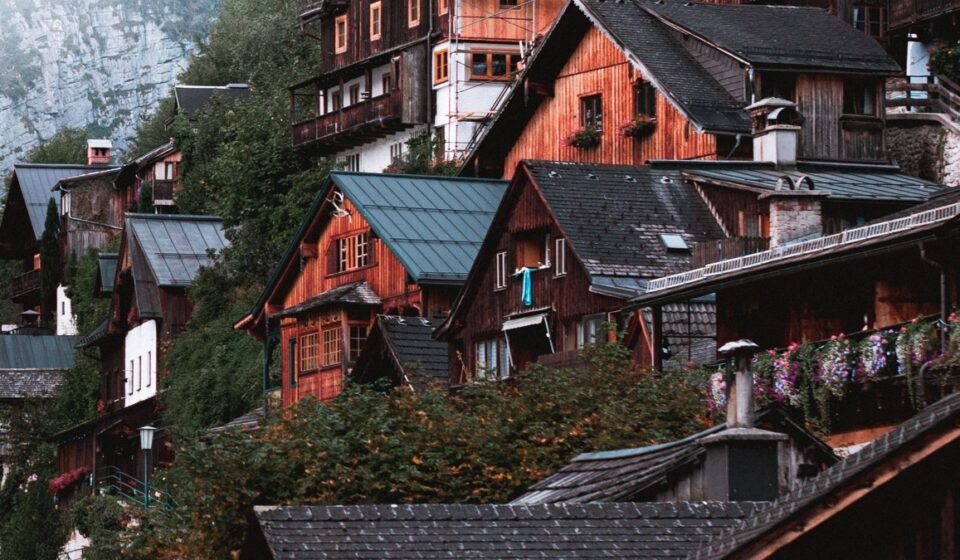 8 Fairy-Tale Villages in Iceland That Give Faroe Islands Energy Without the Trip Cost