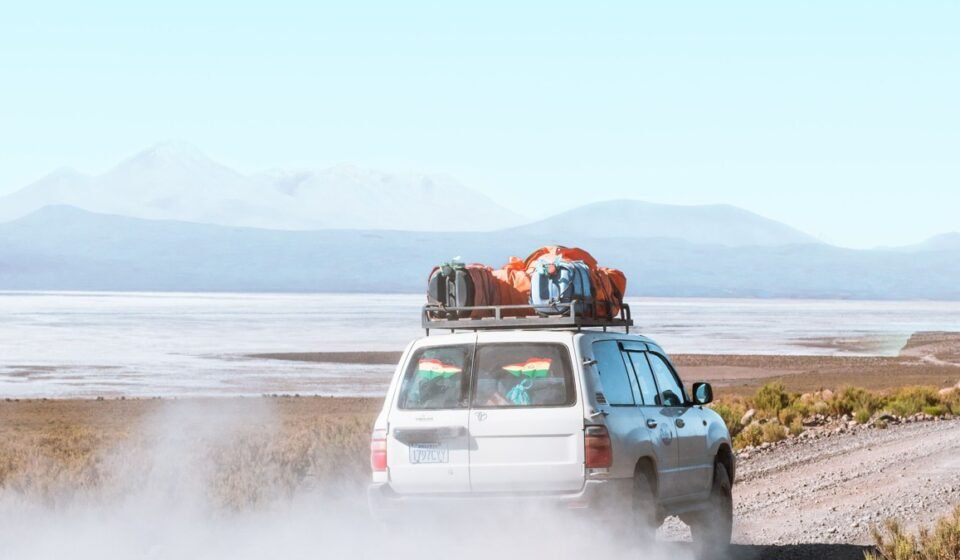8 Salar de Uyuni Hexagon Fields and Crust Patterns That Nobody Actually Plans to Photograph