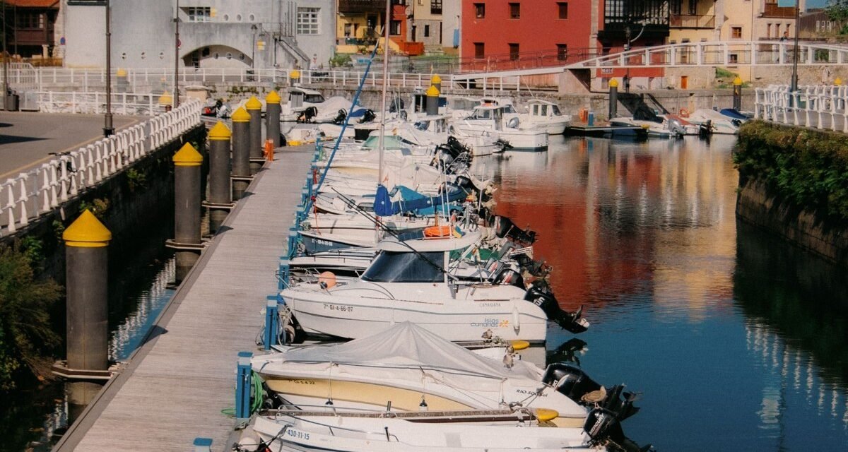 8 Scenic Coastal Towns on the East Coast Worth the Drive This Summer