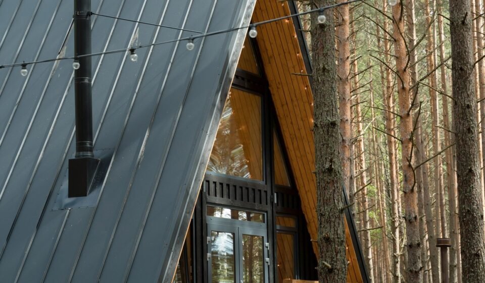 9 Cozy Cabin Getaway Towns in Appalachia That Peak Hard in Every Season
