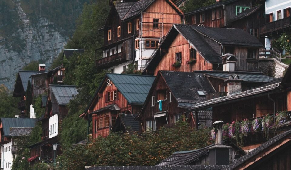 9 Fairy-Tale Villages in Eastern Scotland That Look Like Nobody Told Them It’s 2026 9 Fairy-Tale Villages in Eastern Scotland That Look Like Nobody Told Them It's 2026