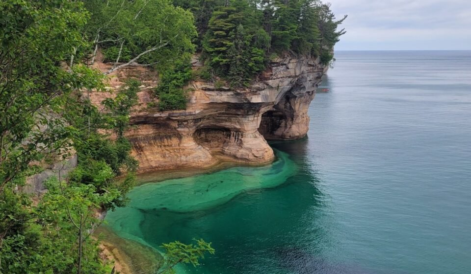 10 Apostle Islands Sea Caves and Coves You Can Only Reach by Kayak
