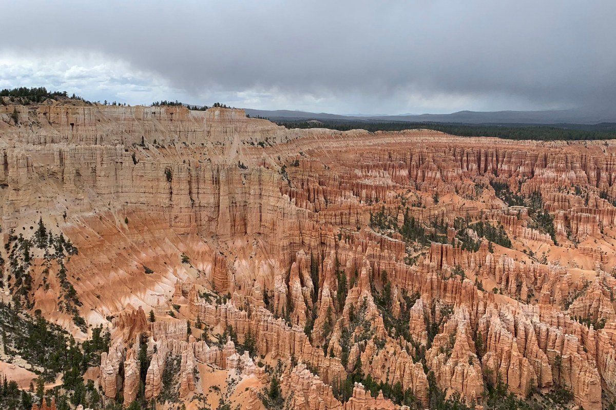 Sunset Point Bryce Canyon hoodoos glowing orange at golden hour
