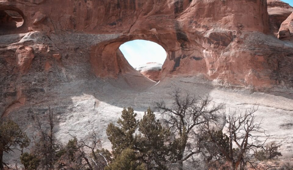 Arches Without the Crowds: 9 Trails to Hike Before 8 AM Arches Without the Crowds: 9 Trails to Hike Before 8 AM