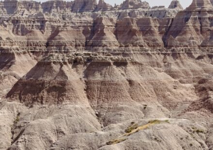 Badlands After Dark: 8 Overlooks Where the Stars Outshine the Rock Formations