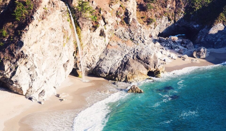 Big Sur’s Fog Season: 9 Lookouts Where the Coastline Just Disappears Big Sur's Fog Season: 9 Lookouts Where the Coastline Just Disappears
