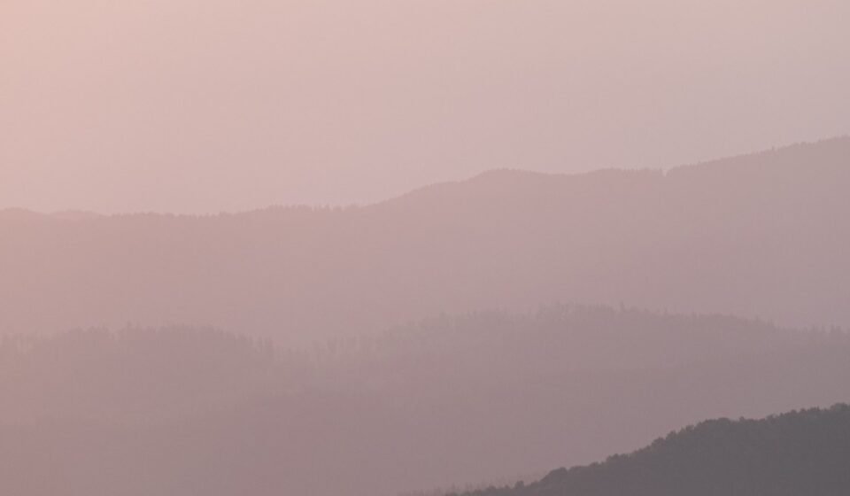 Fog Pools in These 9 Smoky Mountain Valleys Long After the Peaks Clear