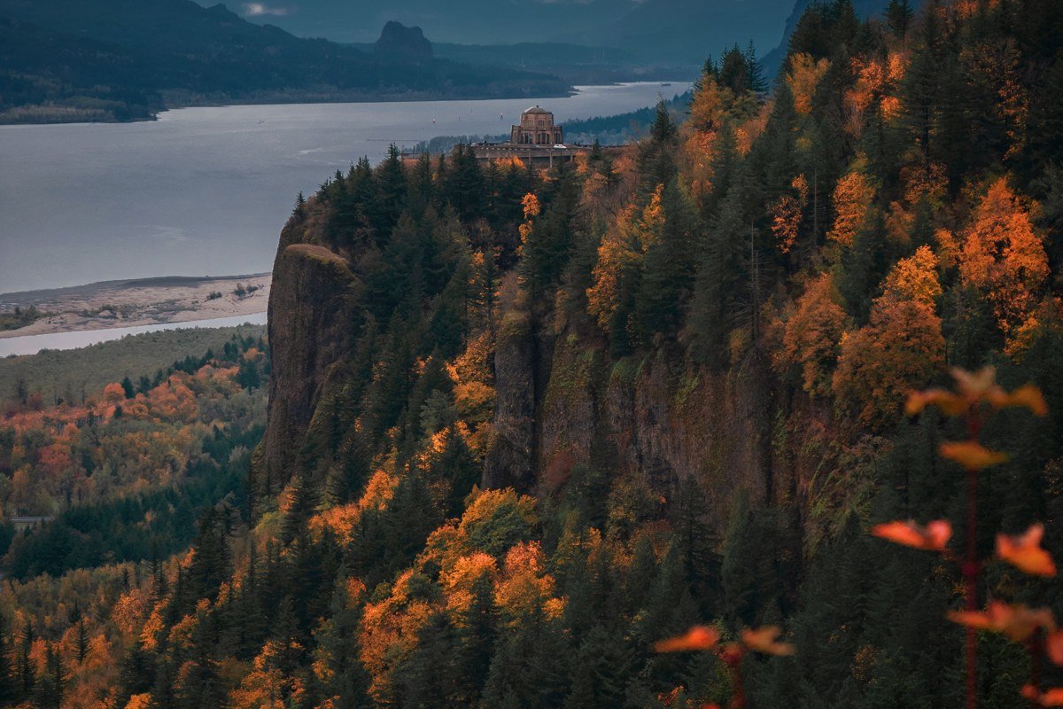 Vista House at Crown Point Oregon with fog filling the Columbia River Gorge below