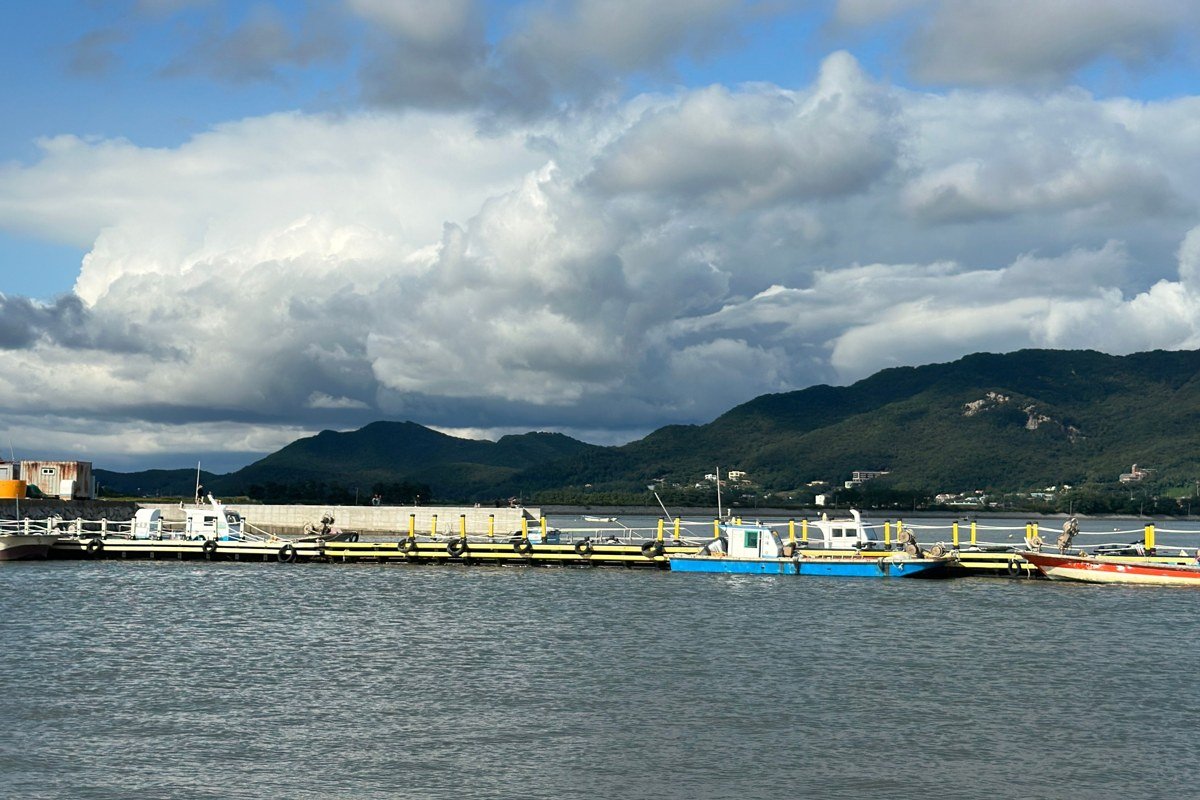 Lake George Village dock with the Lake George Steamboat and Tongue Mountain behind it