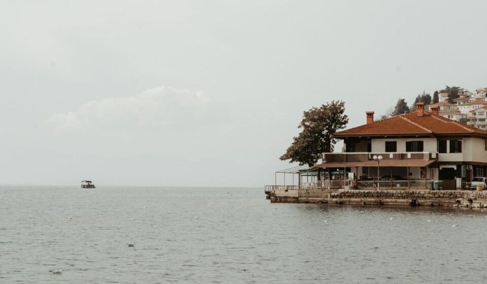 Lake Tahoe or the Adirondacks: 10 Cabin Weekends Compared Side by Side Lake Tahoe or the Adirondacks: 10 Cabin Weekends Compared Side by Side