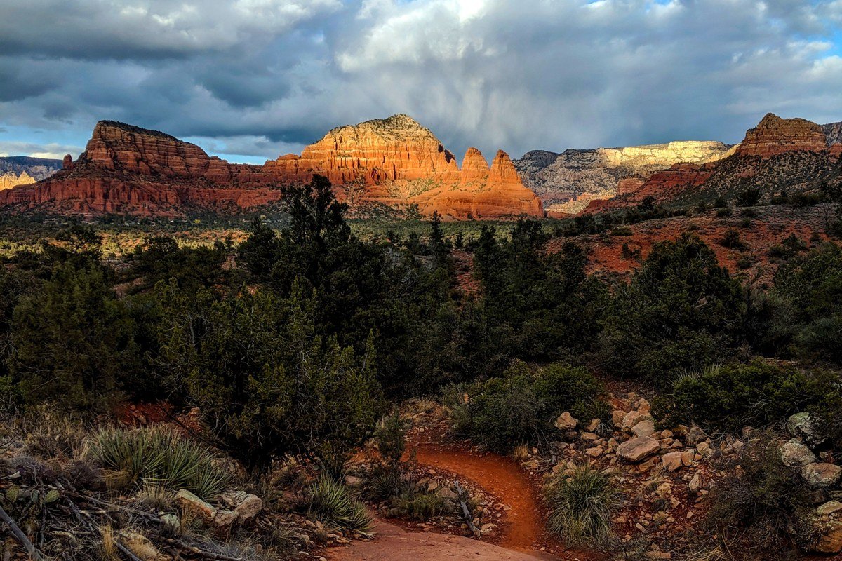 Merry-Go-Round Rock 360 degree overlook sunrise Sedona Arizona red rock formations