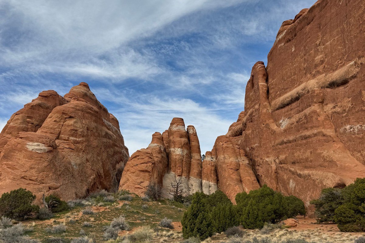 tall red and white sandstone chimney rock formations at Kodachrome Basin State Park Utah