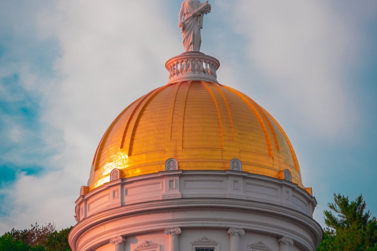 Charleston West Virginia state capitol gold dome skyline riverfront