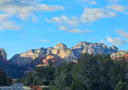 Sedona's Red Rocks Turn Pink Before Sunrise: 10 Spots to Catch It