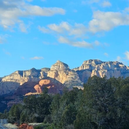 Sedona's Red Rocks Turn Pink Before Sunrise: 10 Spots to Catch It