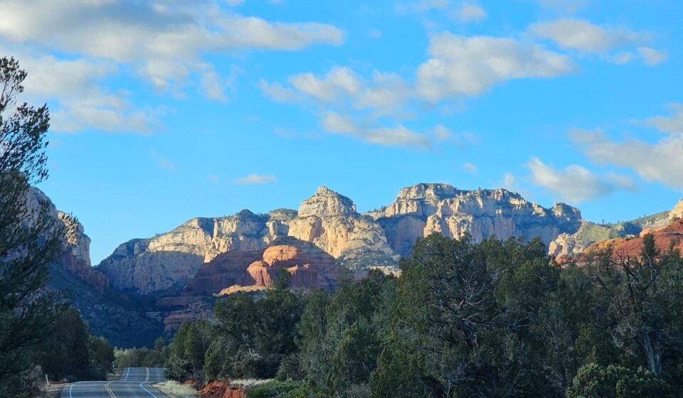 Sedona's Red Rocks Turn Pink Before Sunrise: 10 Spots to Catch It