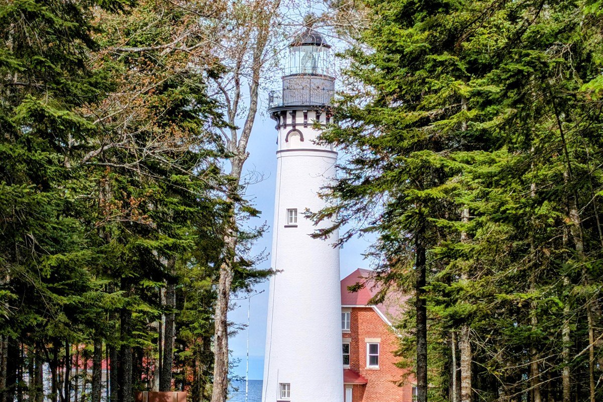 Whitefish Point Lake Superior lighthouse fog horn shipwreck museum shoreline